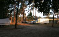 02-camping.jpg