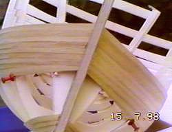 Ajustage sym&eacute;trique des bord&eacute;s